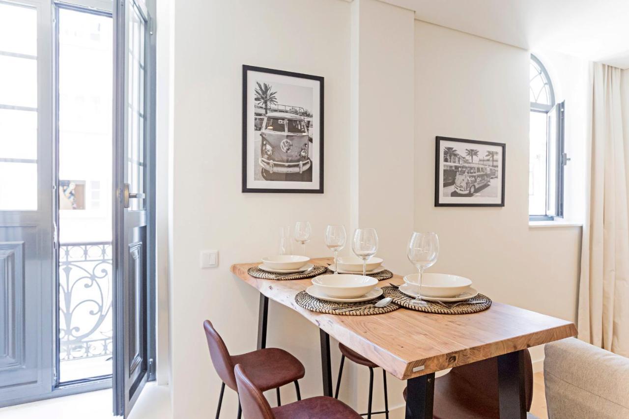 Brand New 1Bd Apart. W/Ac By Lovelystay Porto Luaran gambar